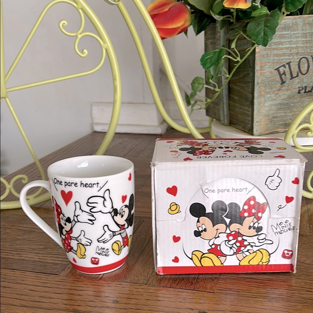 Disney Mickey and Minnie Mouse Mug - Red and White